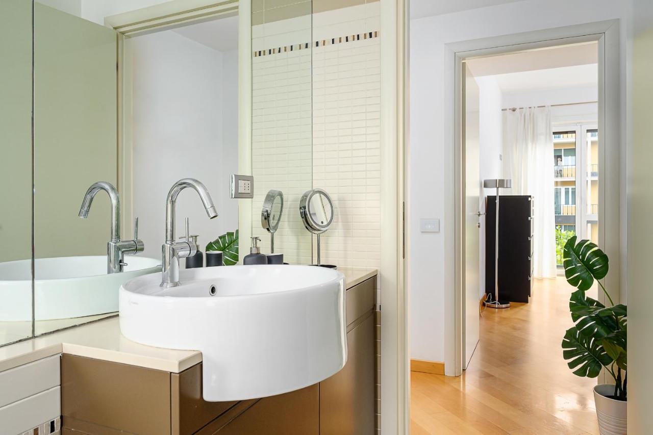 Stylish Condo Garibaldi Sempione 85M2 - Self Check-In Μιλάνο Εξωτερικό φωτογραφία